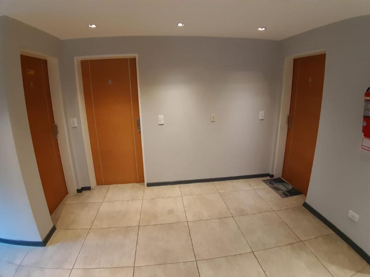 Departamento Centrico En Bariloche Iiaeアパートメント エクステリア 写真