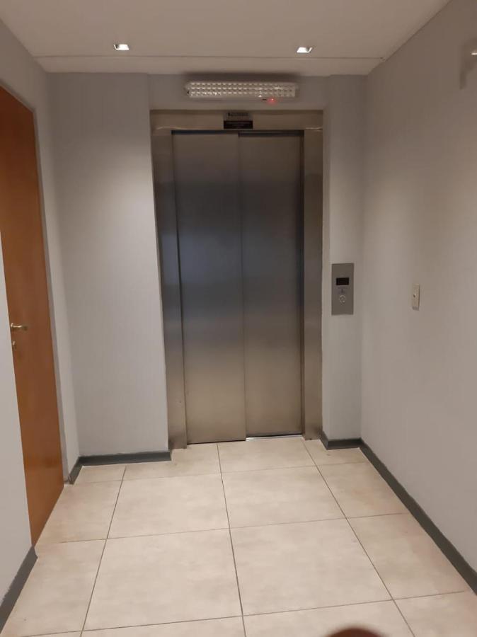 Departamento Centrico En Bariloche Iiaeアパートメント エクステリア 写真